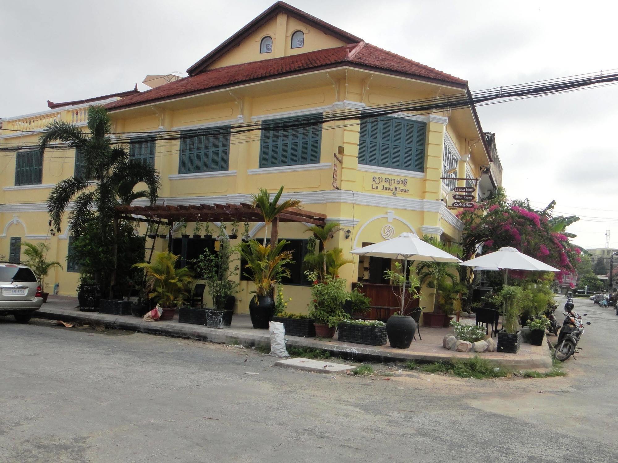 Hotel La Java Bleue Kampot Exterior photo